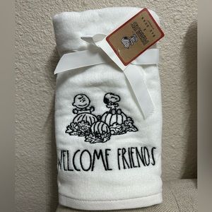 Rae Dunn Peanuts Snoopy Fall Hand Towels